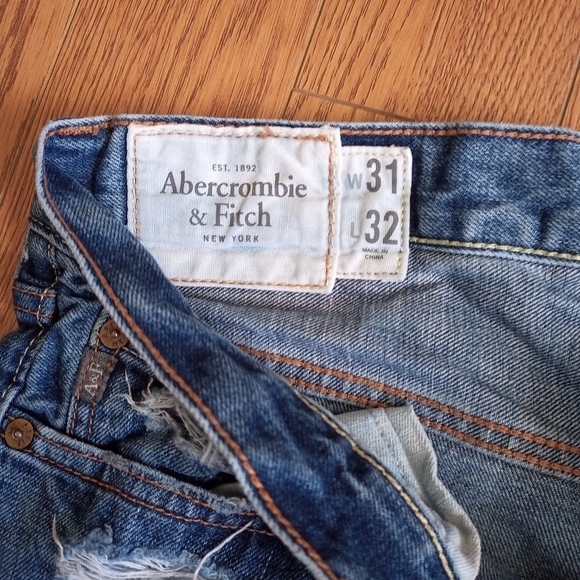 Abercrombie & Fitch Jeans - Picture 2 of 5